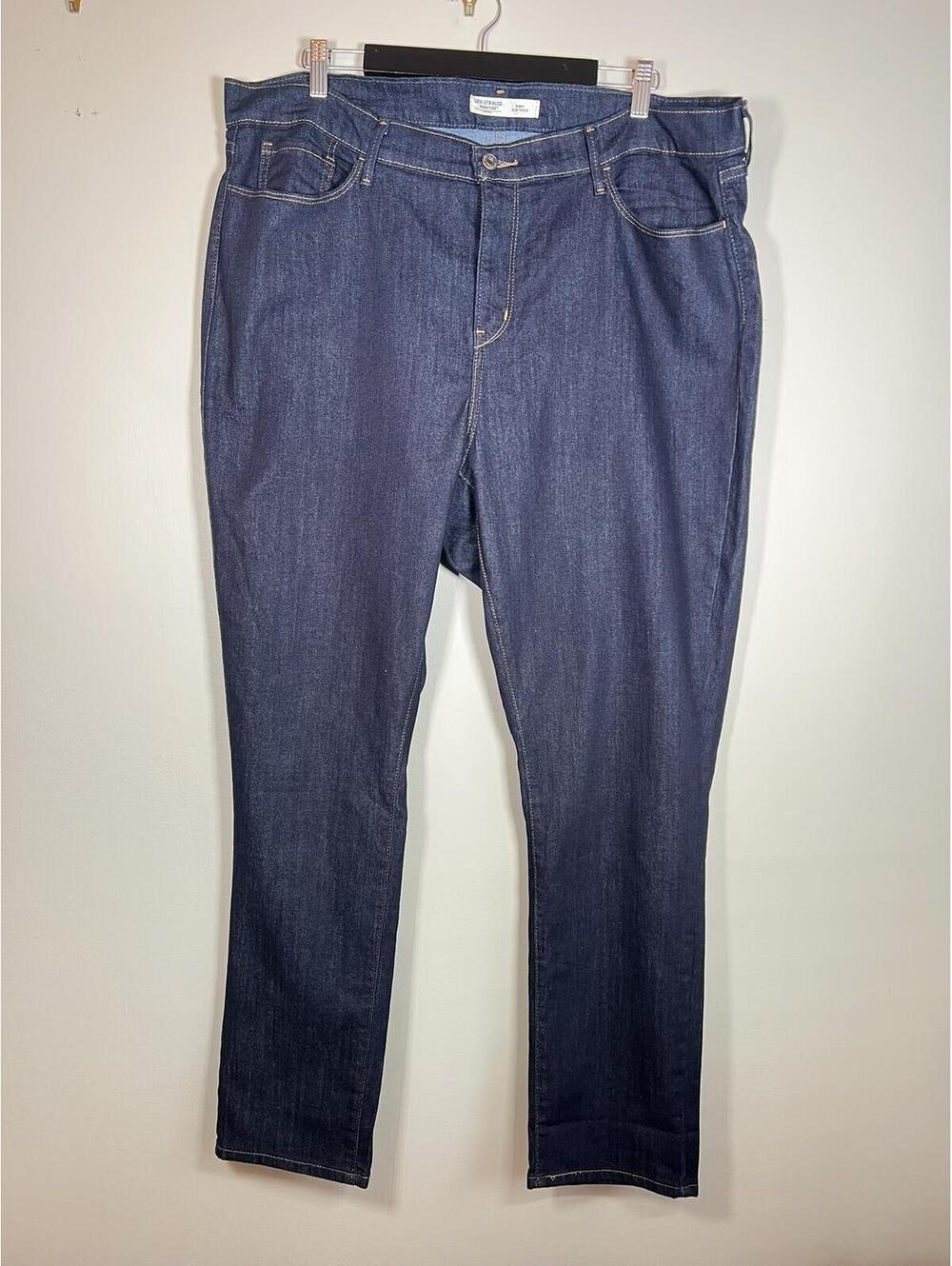 NEW Levi Strauss Signature Gold Classic Slim Taper Jeans Women's 2XL